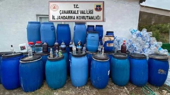 Çanakkale'de 3 bin litre kaçak alkol yakalandı!