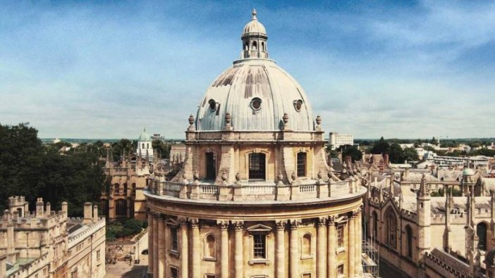 Oxford’un 900 yıllık tarihinde bir ilk!