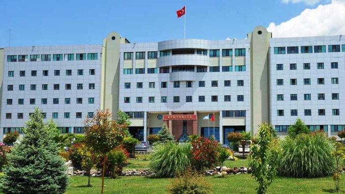 Balıkesir Üniversitesi 8 Öğretim Üyesi alıyor