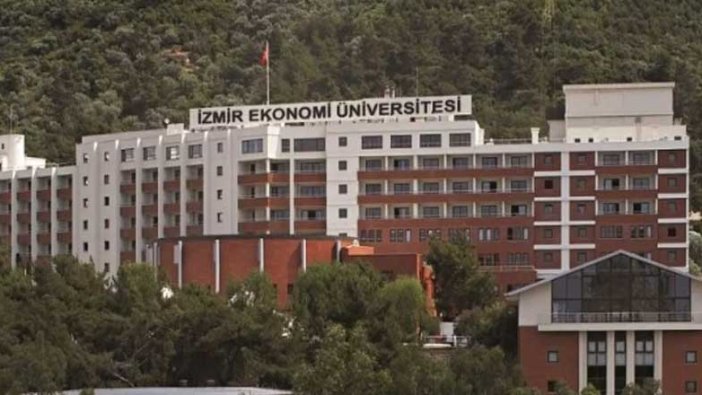 İzmir Ekonomi Üniversitesi 22 Öğretim Üyesi alıyor