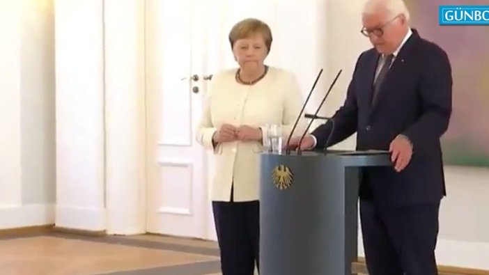 Angela Merkel yine 'titredi'