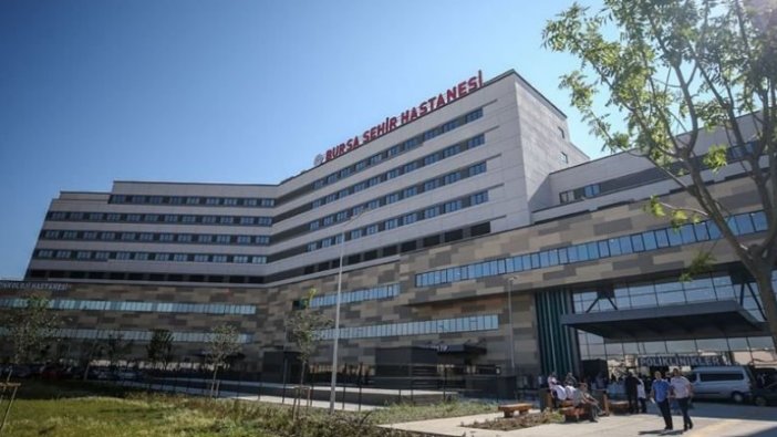 Türkiye'nin en büyük 5. şehir hastanesini su bastı!