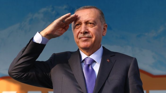 Cumhurbaşkanı Erdoğan'dan Mehmetçik'e asker selamı!