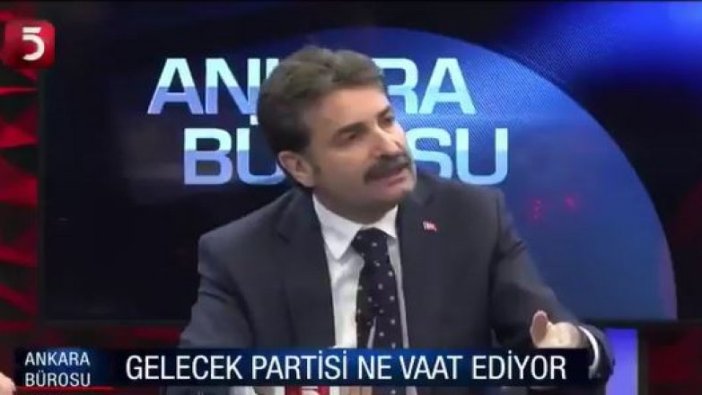 Ayhan Sefer Üstün: "Davutoğlu'nun Menderes'ten farkı idam edilmemiş olması"