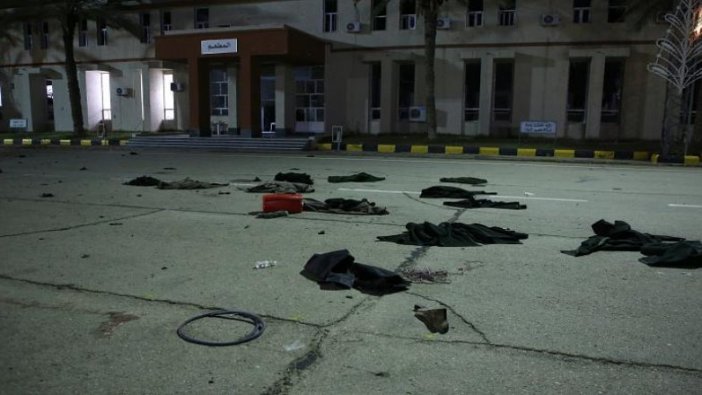 Libya’da okul yurduna saldırıda şok görüntüler