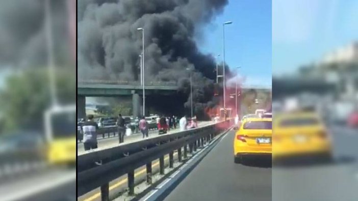 Bakırköy'de metrobüs yangını