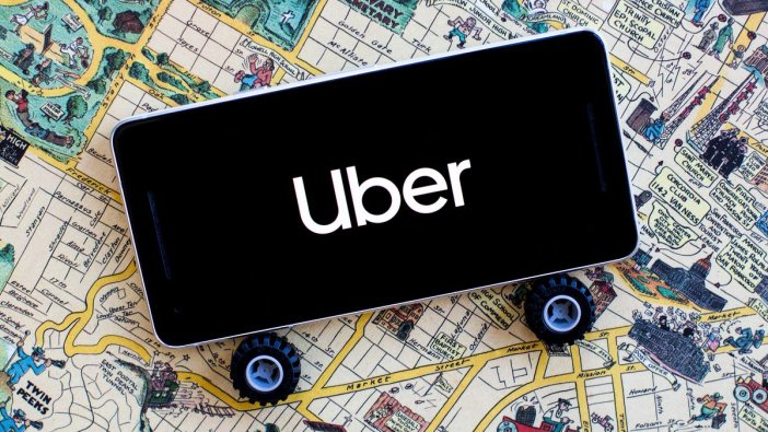 Uber'in ikinci Türkiye macerası Siyah Taksi ile başlıyor