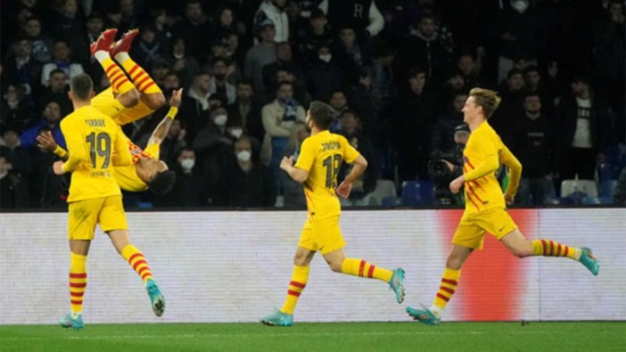 Barcelona, Napoli deplasmanında gol oldu yağdı