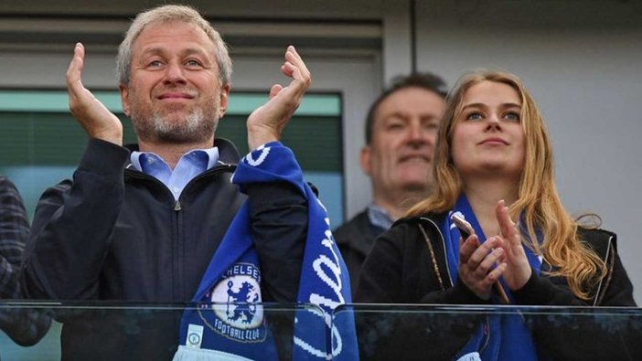 Rus Abramovich Chelsea'yi bıraktı