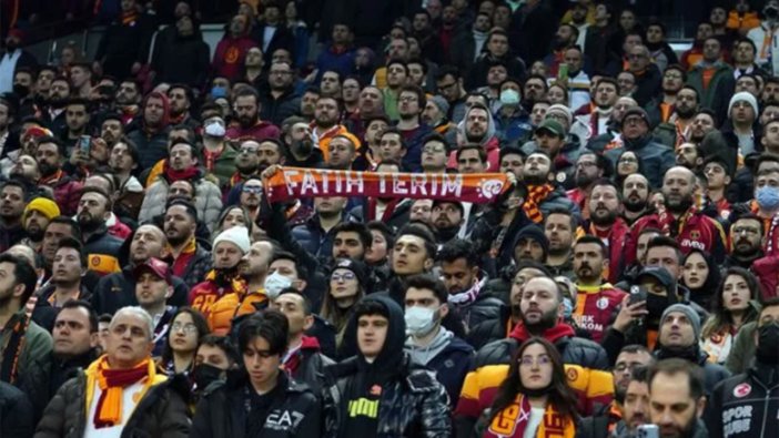 Galatasaray taraftarından maç öncesi protestosu