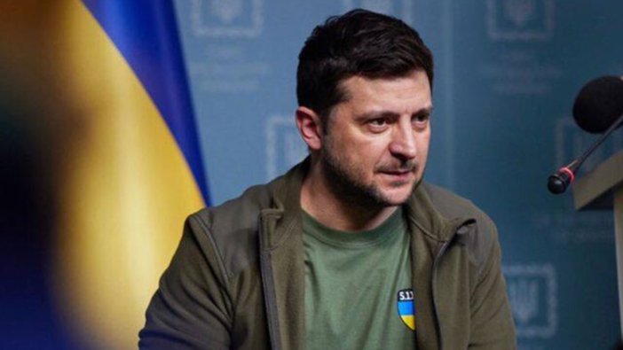 Zelenskiy'den Ukrayna halkına: "Saldırıya geçin"