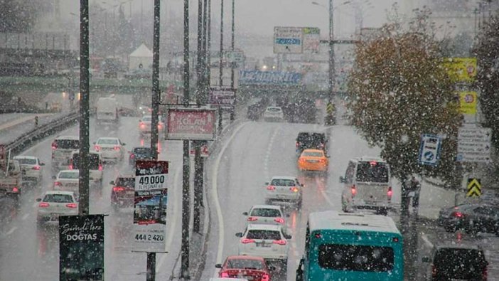 İstanbul ‘kar’a teslim oldu: Vali yeni tedbirleri açıkladı