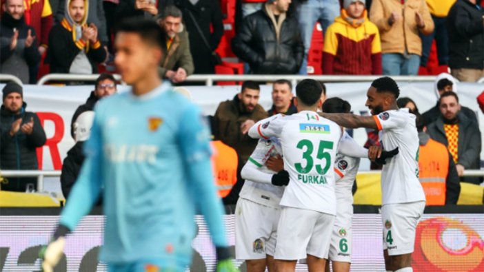 Alanyaspor, Göztepe'yi deplasmanda 2 golle geçti