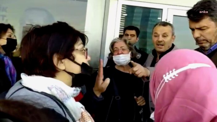 AKP'li yöneticilerden depremzedelere: Kınıyorum, şovmenlik yapıyorsunuz
