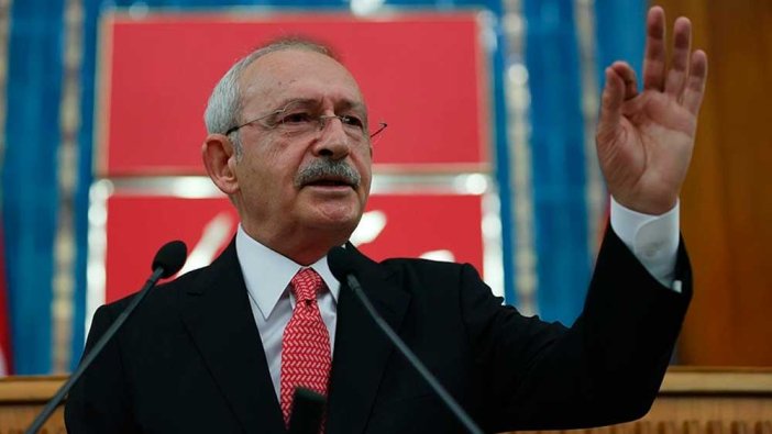 Kılıçdaroğlu : Soylu'nun mülteciyle işi yok. Tek yaptığı uyuşturucu baronları ile fotoğraf çektirmek!