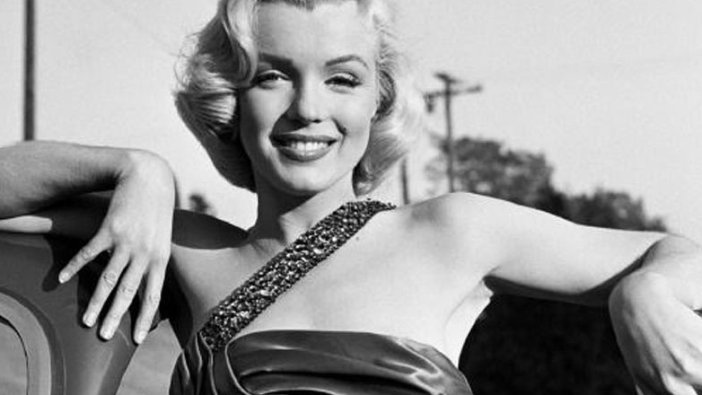 Marilyn Monroe’nun heykeli çalındı
