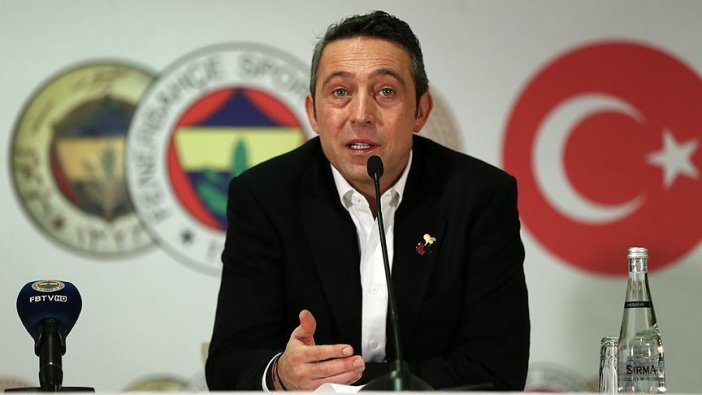 Ali Koç'tan Trabzonspor'a: Kendinizi kandırıyorsunuz