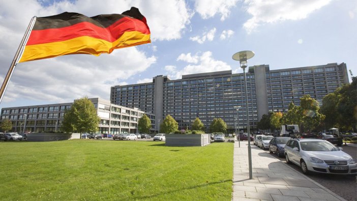 Almanya yıllık enflasyon tahminini iki katına çıkardı