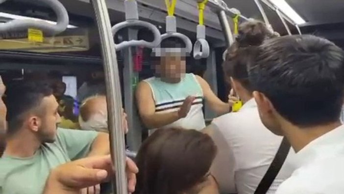 Metrobüste tacizci dehşeti! O anlar saniye saniye kaydedildi