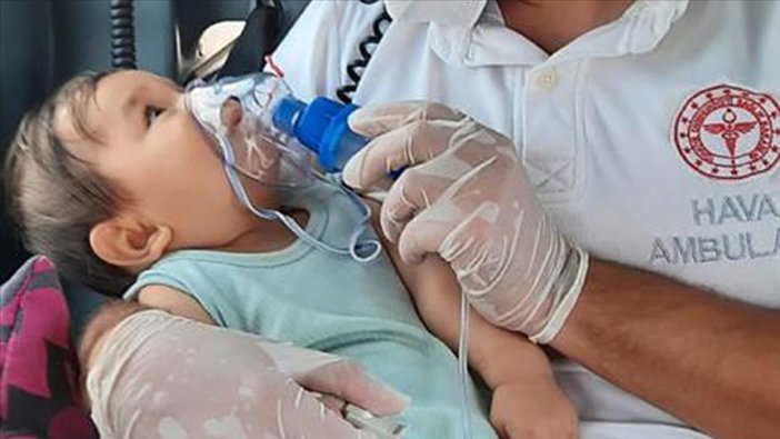 Antalya'da akrep sokan 8 aylık bebek acil müdahaleyle sağlığına kavuştu