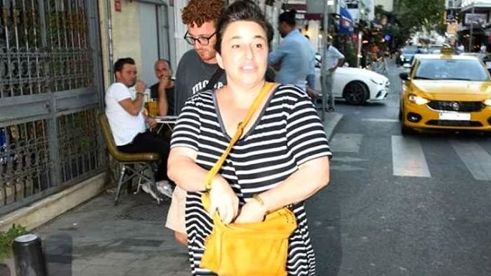 Esra Dermancıoğlu sevgilisiyle el ele yakalandı