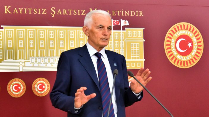 Arslan Kabukcuoğlu: Türk veteriner hekimlerine AK Parti iktidarı oyun oynadı
