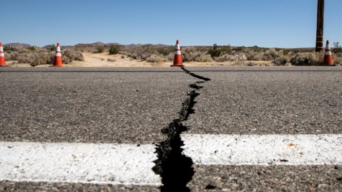 California'da 6.4 şiddetinde deprem!