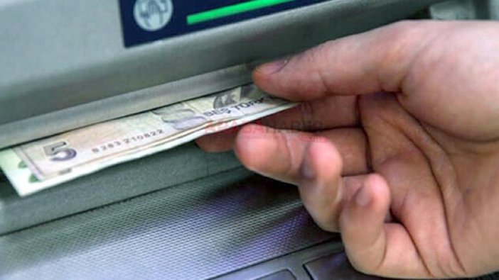 ATM'den para çekenler dikkat! Sakın bunu yapmayın