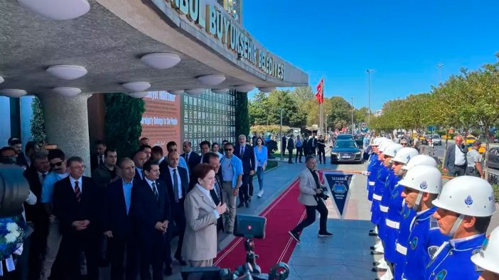 Meral Akşener, İBB Başkanı İmamoğlu'nu ziyaret etti