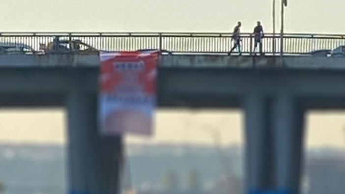 Haliç köprülerinde teşhir ettiler! Türkiye’nin yerli ve milli Escobar’ı yine sahnede
