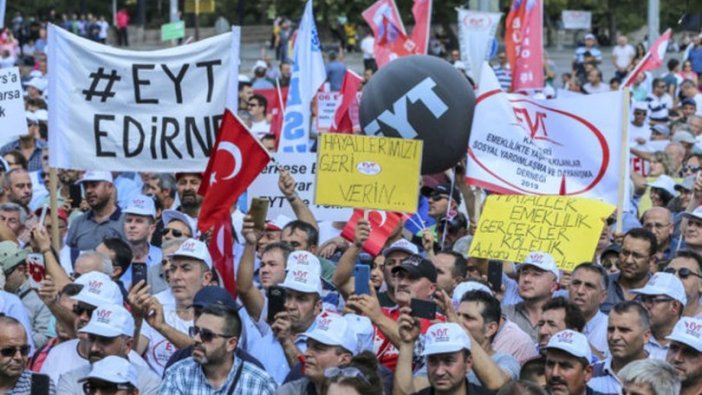 Yaş ve prim şartı bekleyenler dikkat: SGK uzmanından 'Türkiye'ye uygun değil' açıklaması geldi