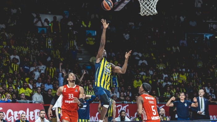 Fenerbahçe'den EuroLegue'e görkemli başlangıç