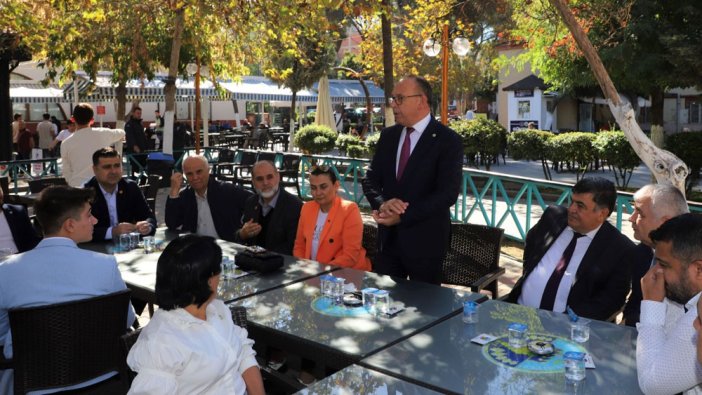Başkan Çetin Akın ve altılı masa temsilcilerinden esnaf ziyareti