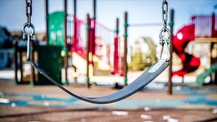 Hollanda'da ilkokul öğrencilerine oyun parkı yasağı