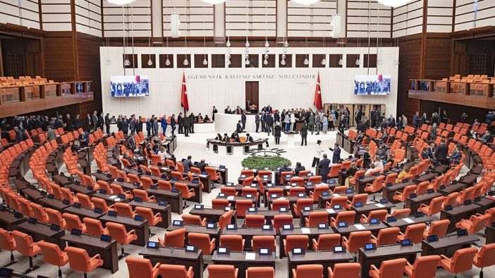 Meclis'e fezleke bombardımanı: Kılıçdaroğlu ve Özdağ dahil 42 vekil listede