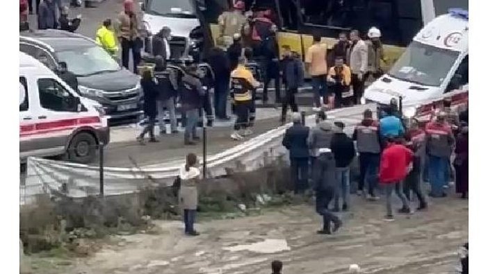 İstanbul'da tramvayla otobüs çarpıştı! Yaralılar var