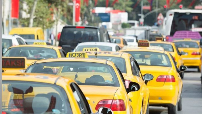 Yolcu seçen taksiciler yandı: Hem para cezası hem trafikten men!