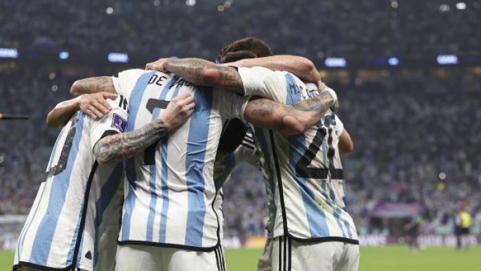 Sahne Messi'nin: Arjantin finalde!