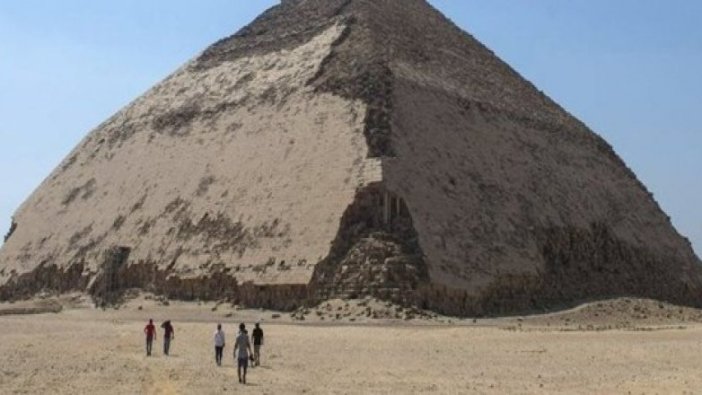 Mısır'daki piramit 54 yıl sonra ziyarete açıldı!
