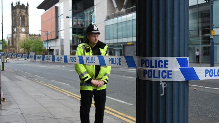 İngiltere'de terör tehdit seviyesi düşürüldü