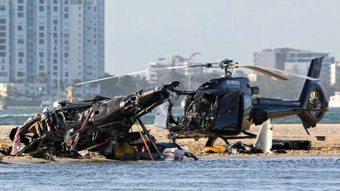 Avustralya'da iki helikopter çarpıştı!