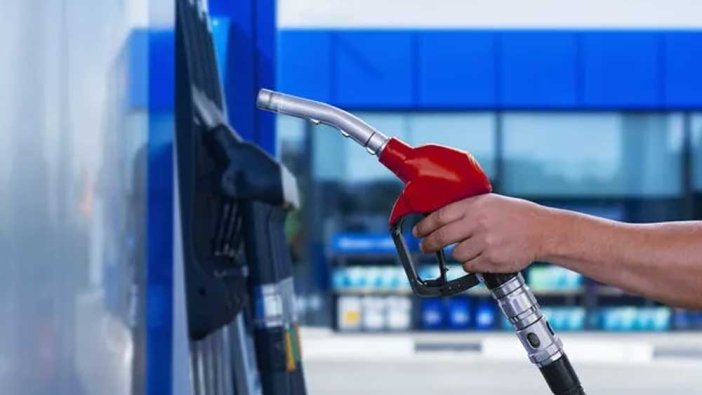 Akaryakıt fiyatları güncellendi! İşte benzin, motorin ve LPG'de yeni rakamlar