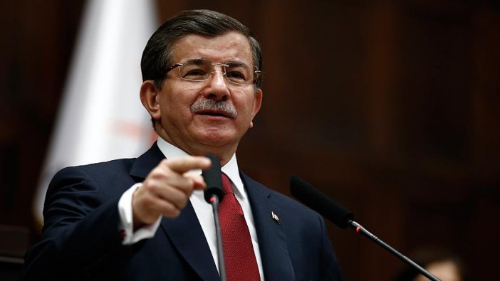 Davutoğlu'ndan Erdoğan'a hodri meydan: ''Canlı yayına çıkalım''