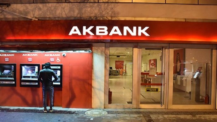 Akbank'tan EYT sürprizi: Tarihin en yüksek emekli promosyonunu verecek