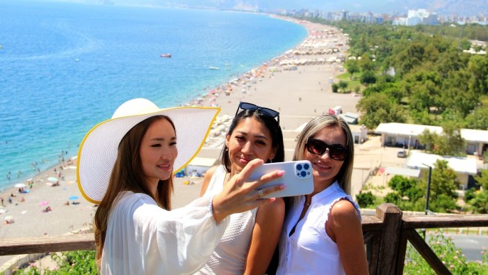 Antalya'da turist rekoru: İsrailli turist sayısında sürpriz artış!