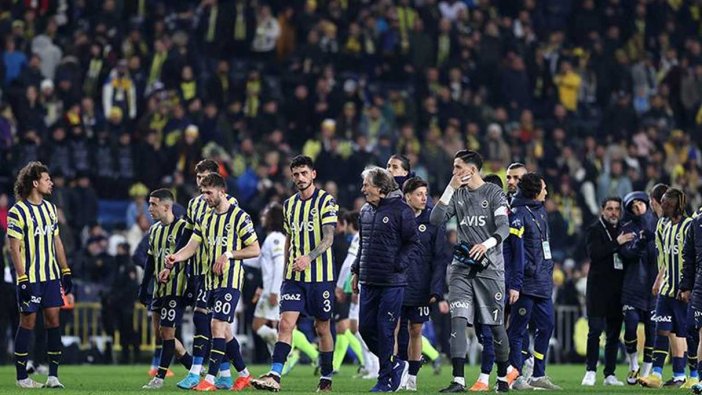 Fenerbahçe'de kart alarmı