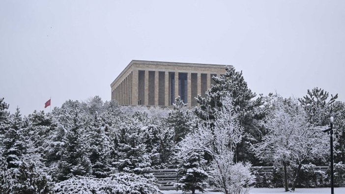 Ankara'da kar sebebiyle eğitim ve öğretime ara verildi