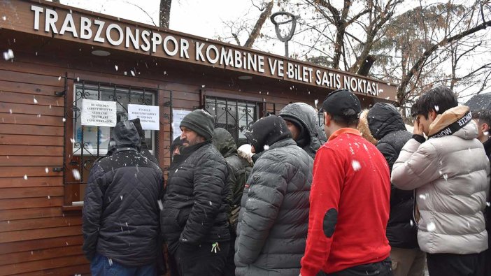 Trabzonspor depremzedelere bağışlayacağını açıkladı: Saniyeler içinde bilet kalmadı
