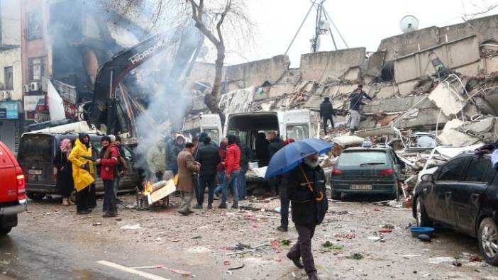 Diyarbakır'da yıkılan iş merkezinin sorumluları kıskıvrak yakalandı