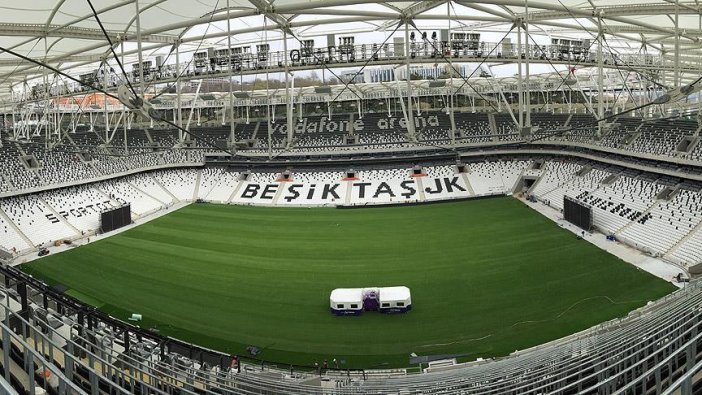 Beşiktaş stadının adını değiştirdi